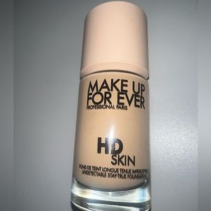 Makeup forever HD Undetectable longwear Foundation